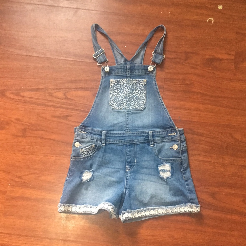 Cute overalls